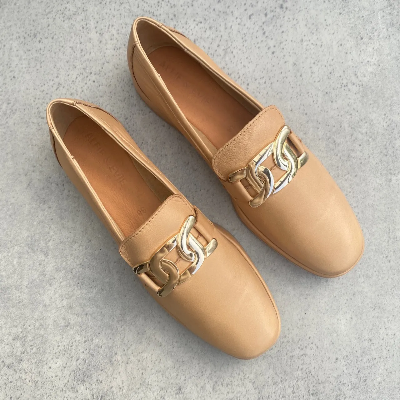 A&E Luis CM - ONLINE ONLY, Size 42