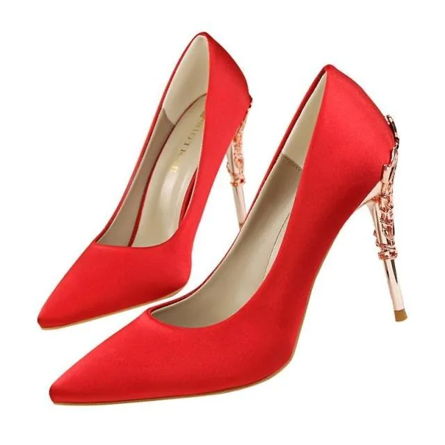 Janet  Elegante Damenschuhe mit Metallverzierung