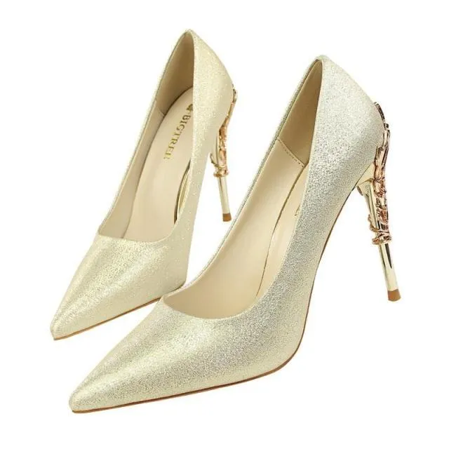 Janet  Elegante Damenschuhe mit Metallverzierung