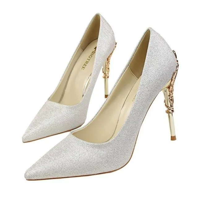 Janet  Elegante Damenschuhe mit Metallverzierung