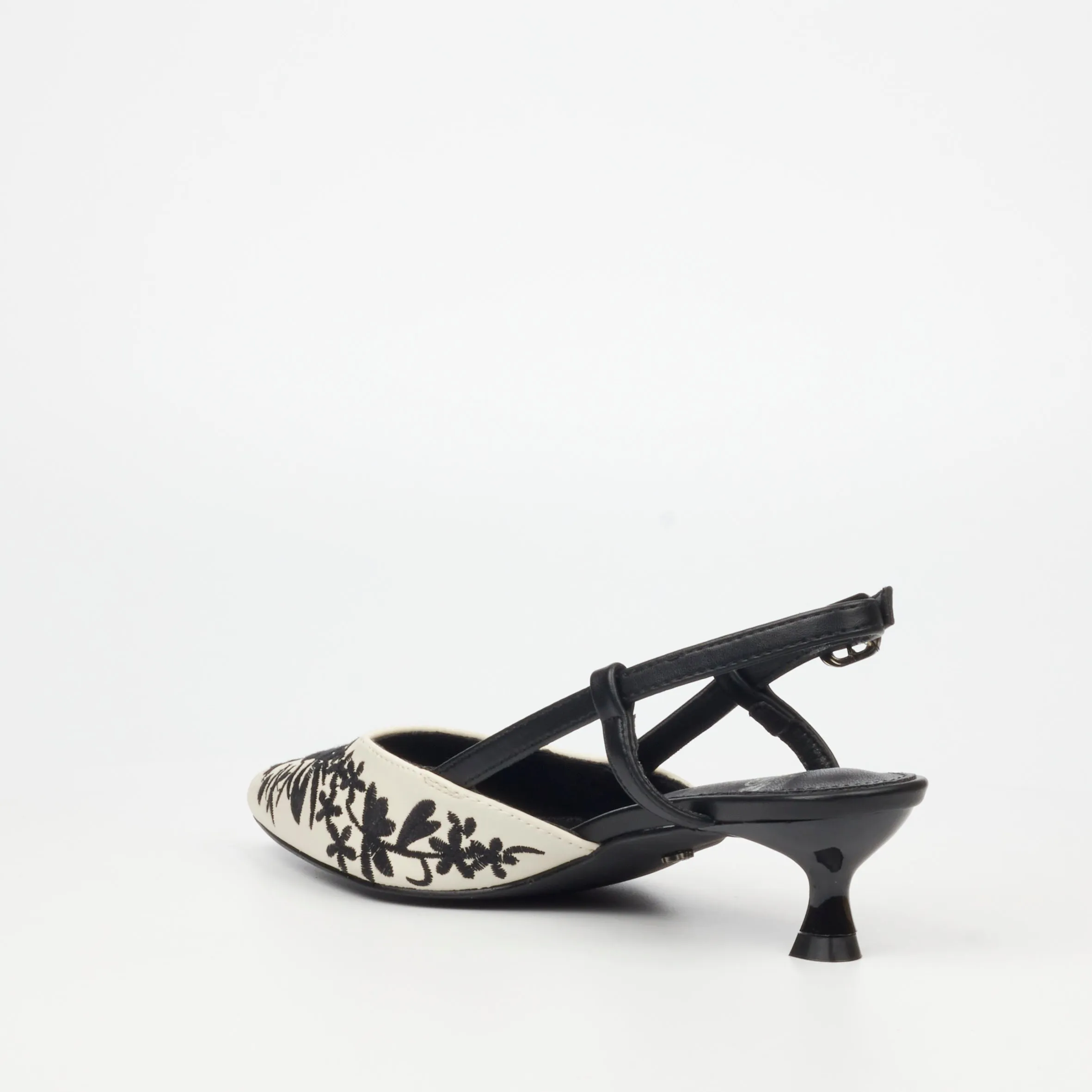 Reena 1 Heel Black & White